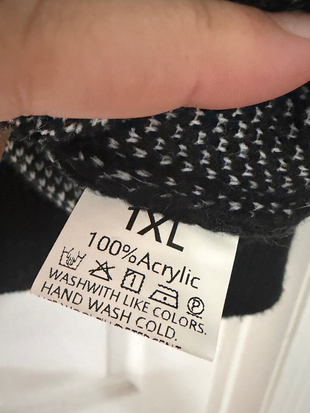 SHEIN skeleton sweater 1XL EUC HALLOWEEN - Picture 3 of 3